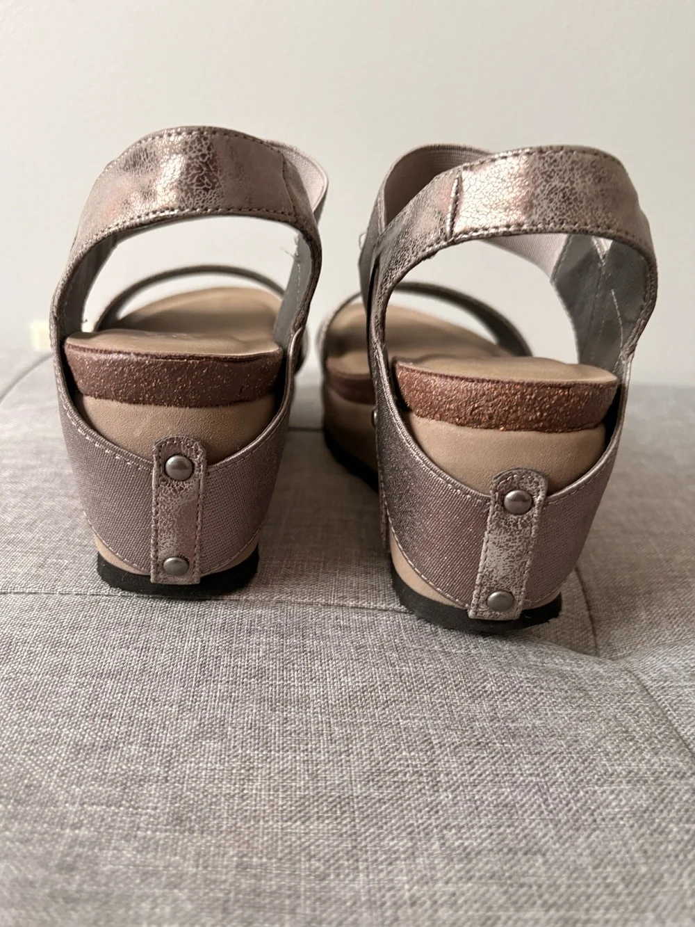 Crown Vintage Wedge Sandals